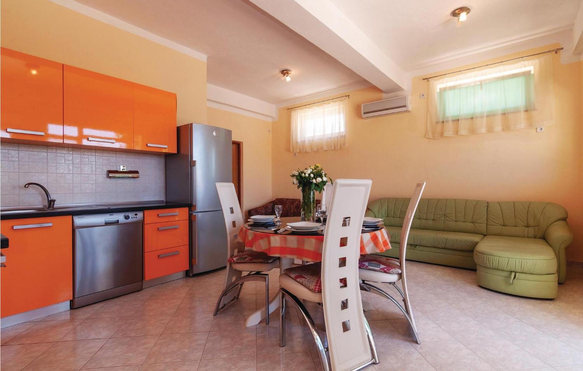 Awesome Apartment In Ribnica-Krusevo With Kitchen Anić Kültér fotó